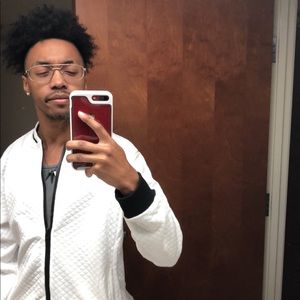 Meet your Posher, Ra'shad